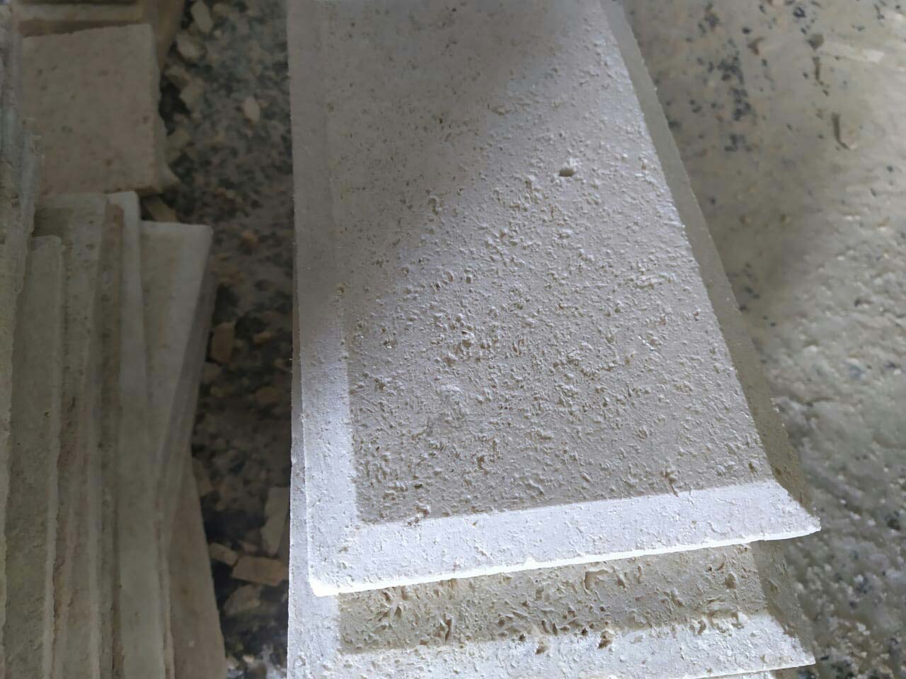 Белый камень песчаник из Дагестана 